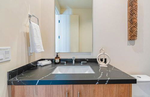 Spectacular Resort-Style Oasis by Rather Be Properties - Foto 28