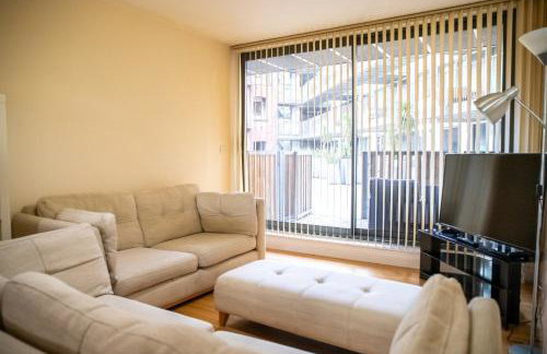Leeds Vibrant 2 Bedroom Sleeps 4 - Foto 1