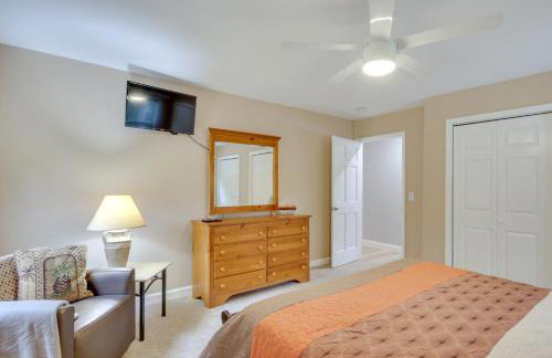 Waterfront Lakehouse w/ Private Dock & Fire Pit! - Foto 17