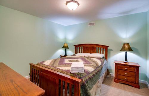 Smith Mountain Lake Getaway w/ Private Dock! - Foto 30