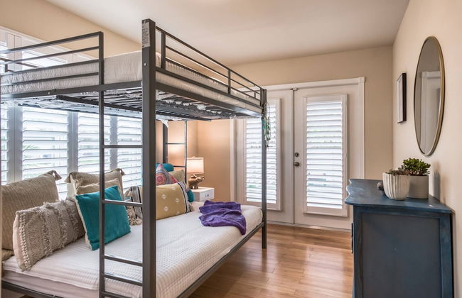 Bayside Bohemia - Photo 30