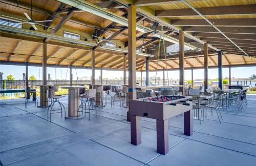 Waterfront Resort Style Villa - 5 min to fastwater - Foto 52