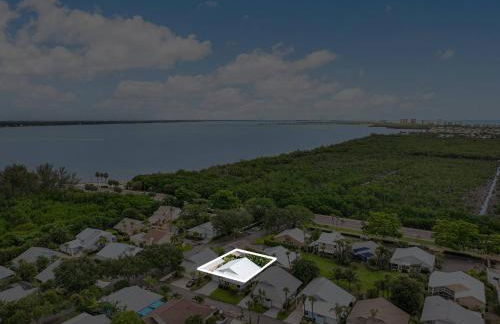 Salt & Sand on Catamaran - Photo 18