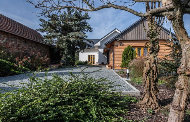 Komarov Pkk031 in Kladruby nad Labem - Foto 44