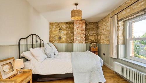 Vine Cottage - Photo 4