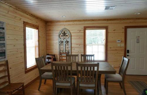 Toledo Queen Lakefront Custom 4 BR Home, Boathouse - Foto 20