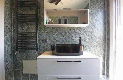 Evasione Sul Naviglio - Foto 77