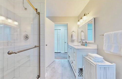 Charming 3 bedroom Beach Front Cottage - Foto 13