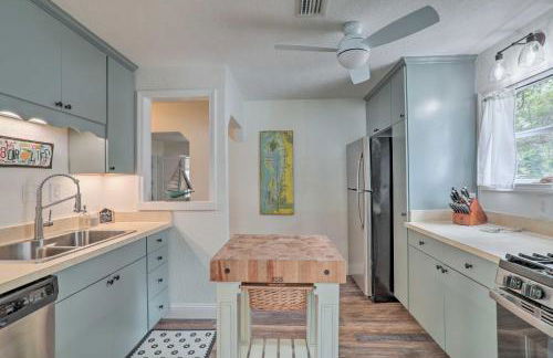 Tampa Bay Area Cottage with Gas Grill and Fire Pit! - Foto 7