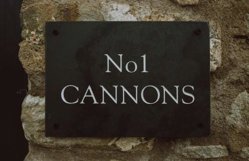 Number 1 Cannons at The Old Dairy Clevedon - Foto 26