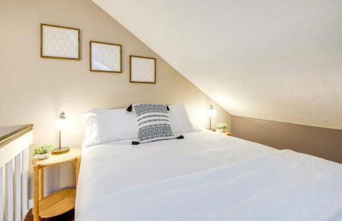 Gilford Townhome with Lakefront Beach and Pool Access! - Photo 26