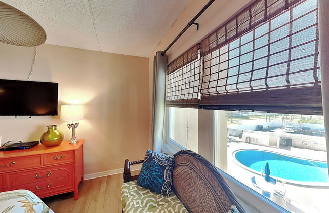 Daytona Beach Getaway #308 by Distinctive Beach Rentals - Photo 3