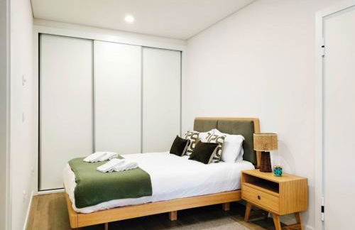 By the Sea - Foto 29