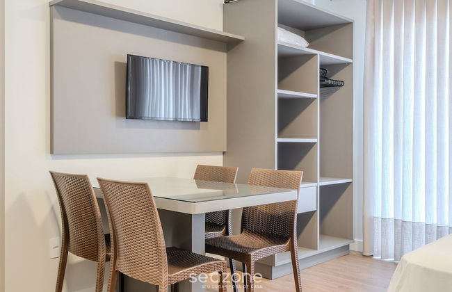 VFR Estudios proximos a praia de Bombas - Foto 30