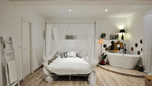 Deluxe Artistic Loft - Photo 5