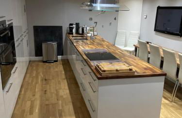 Winnie Cottage - Hot Tub, Games Room, Sauna, Large Garden - Foto 58