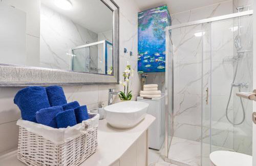 Perfect Downtown Apartment A217 - Photo 30