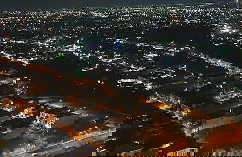 Cosmy Benson Apartment at Pakuwon Mall - Foto 9