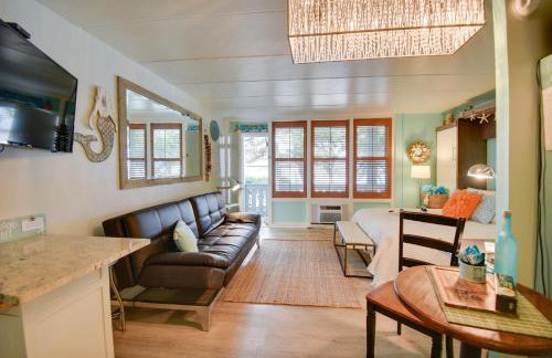 Chic Virginia Beach Retreat - Pool, Steps to Beach - Photo 14