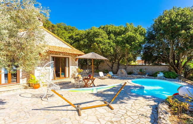 Villa Nionios Large Private Pool Walk to Beach Sea Views A C Wifi - 1033 - Foto 22