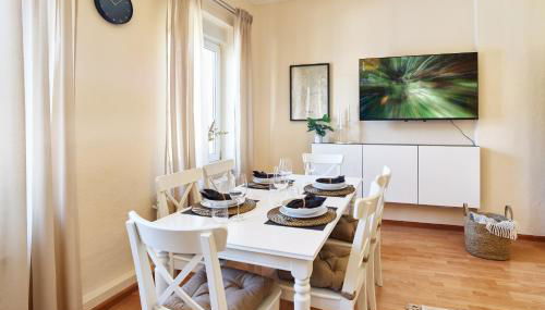 MARX - Zentrales & geräumiges Apartment für bis zu 6 Personen - 2 Schlafzimmer mit TV, WLAN & Waschmaschine - Foto 5