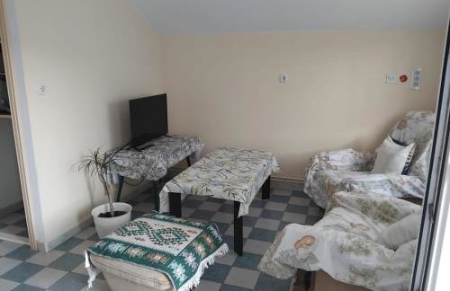 Jenny`s House - Photo 11