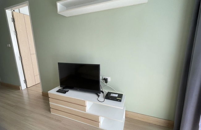 Happy Place Condo - Photo 8