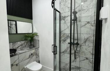 ResiLets - Plessey Road House, Large, Modern Home - Foto 21