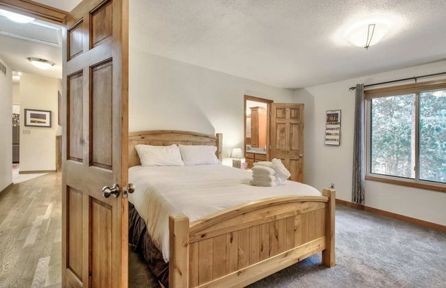 5BD Mountain Getawayhot Tub & Foosball - Foto 9