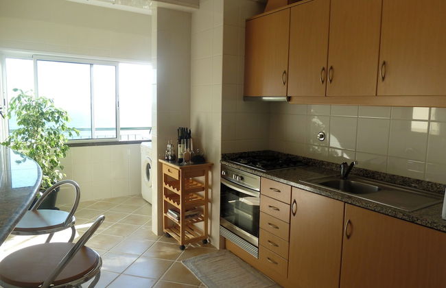 Oceanic Apartments - Photo 5