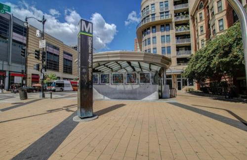 SUNNY, SERENE & CENTRALLY-Located STUDIO *PRIVACY *COMFORT *5-STARS - Foto 62