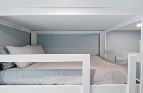 Our Cove Retreat - Perfect for Wave-Free Swimming, Tanning & Prime Location Fun! - Foto 28