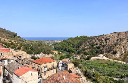 Sharon's Dream House - Photo 1