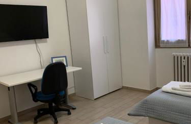 At Mollys metro A LucioSestio - Foto 21