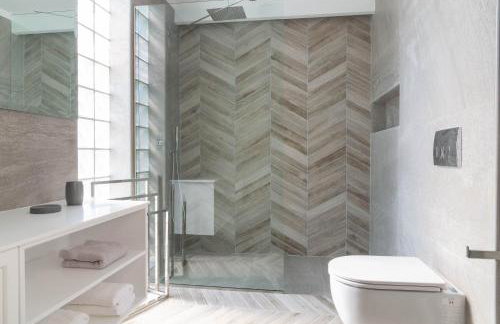 Ormos Luxury Suites Elia - Photo 11