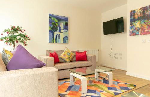 Modern & Exquisite Trumpington Townhouse with Parking & 5 mins to Papworth hospital - Foto 5