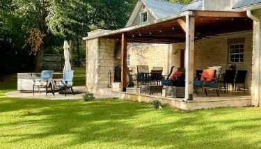 Gated Estate Escape! Three BR - Foto 4, Garden view