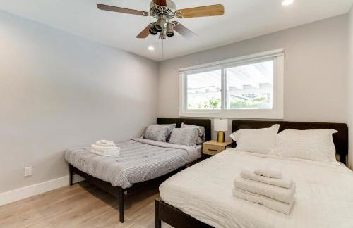 4 Bedroom West Hills Charmer with Pool - Foto 21