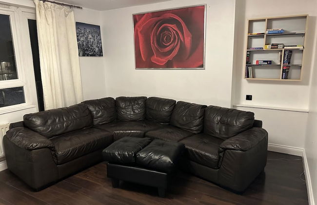 Stylish 1BR Apt w/ Fireplace & High-speed Wifi - Foto 8