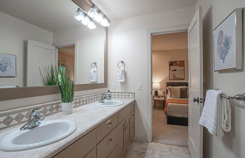 Kirkland's Expansive Custom-Built Family Haven Near Juanita - Foto 25