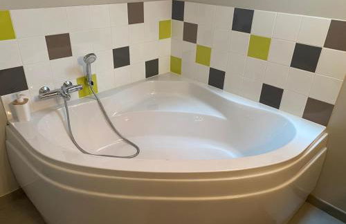 La grange de Tissey grand gîte avec spa et sauna - Foto 32