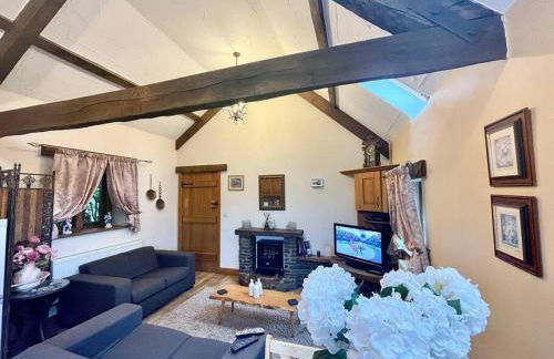 STONE BUILT BARN in a beautiful RURAL setting - Foto 3