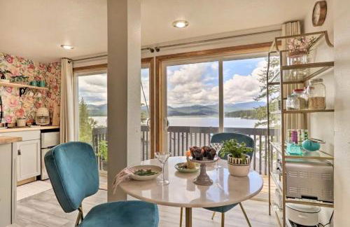 Lakefront Honeymoon Bay Studio Cottage - Foto 1