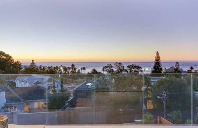 Dual Level Apartment Walking Distance to the Beach Harrier Place - Foto 6