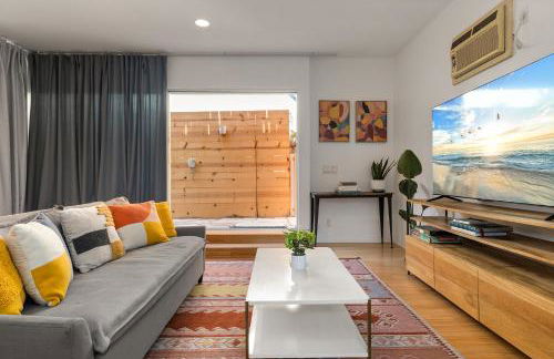 Artsy Venice Beach Canals Studio w/Rooftop & Sauna - Foto 13