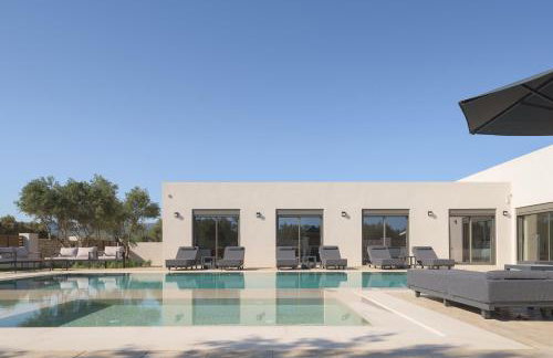 CaMa Villa, Pool, Landmark Views & Iconic Design, By ThinkVilla - Foto 4