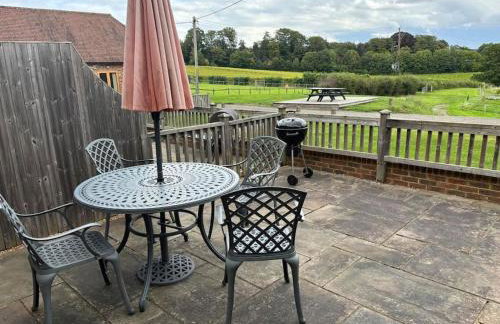 1 Coopers Cottage, Bodiam, East Sussex - Photo 7