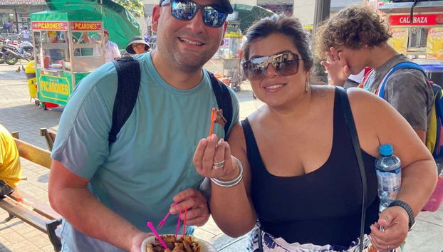 Disfrutando del tour de comida callejera