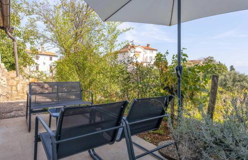 Cozy Apartment In Brsec With Wifi - Foto 2