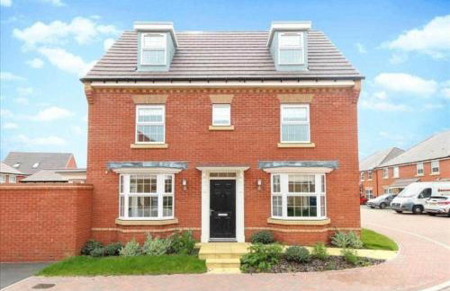 Kettering - House - Stay 8 - Parking - Garden - Photo 13